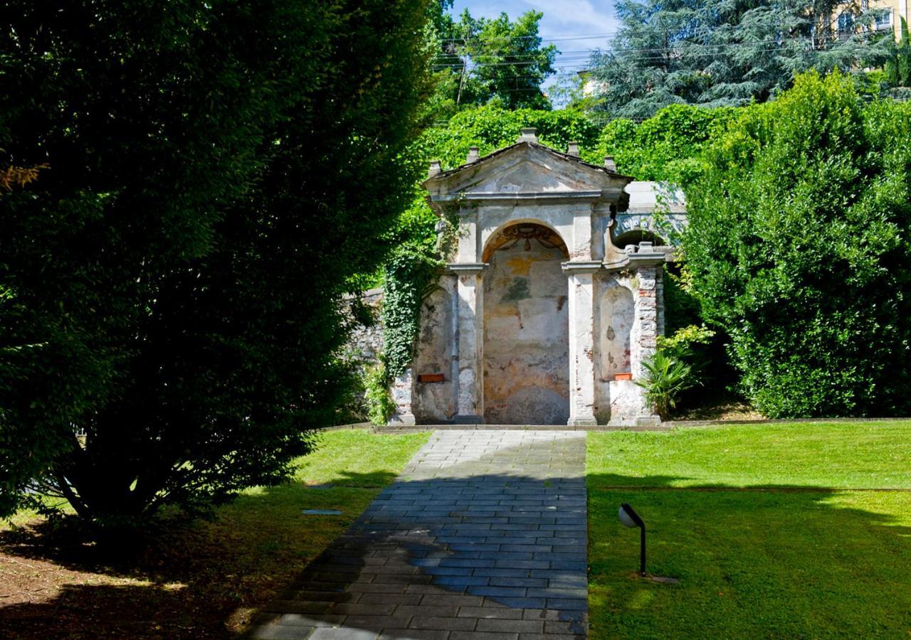 Como Per Voi-Tre Minuti Dal Lago Exterior foto